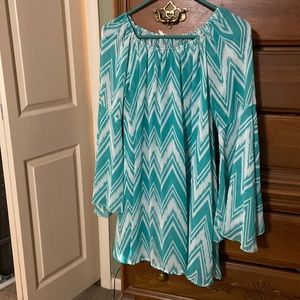 Bell sleeves, sheer chevron print